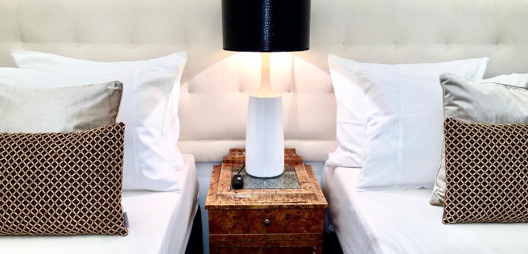 Mondrian Luxury Suites & Apartments Market Square IV Βαρσοβία Δωμάτιο φωτογραφία